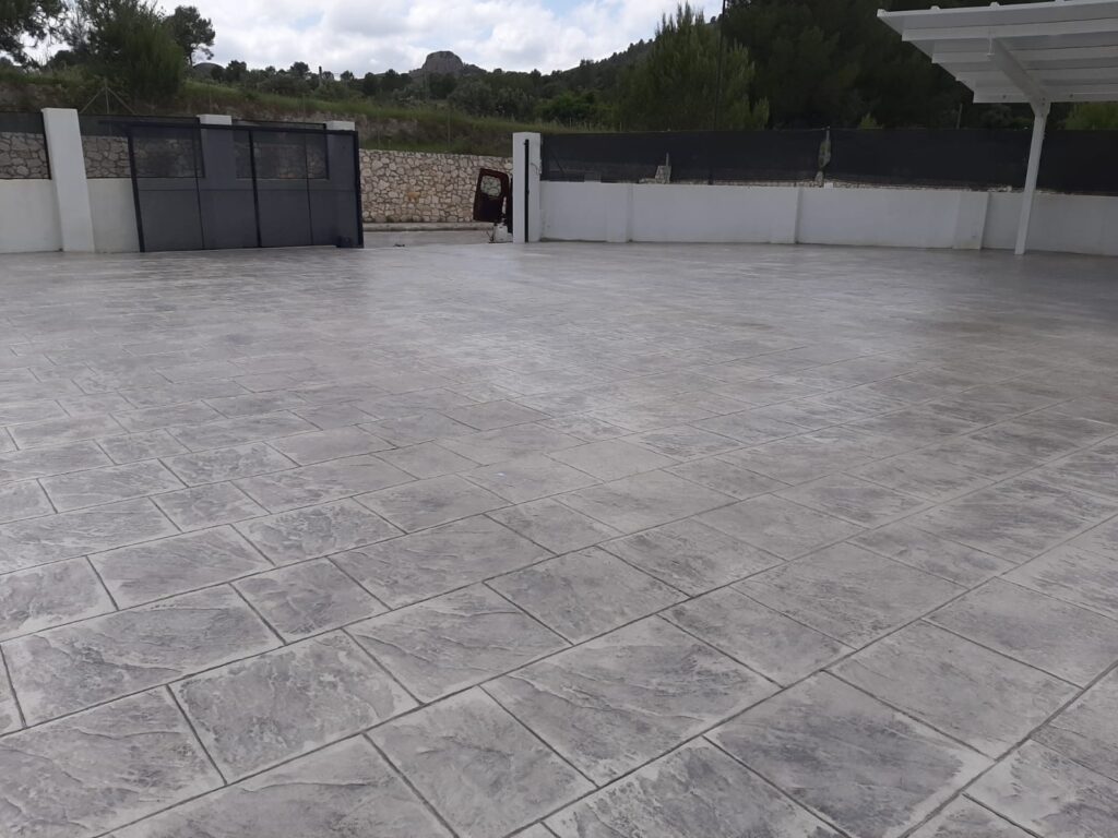 Hormigón impreso gris claro