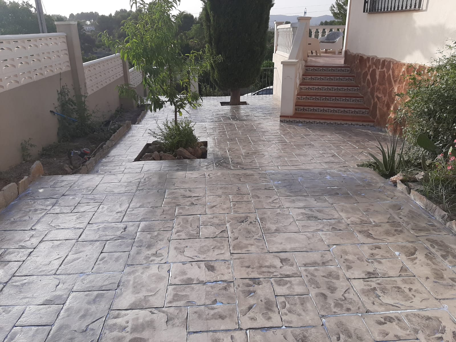Trabajo de hormigón decorativo realizado por Hormiklass
