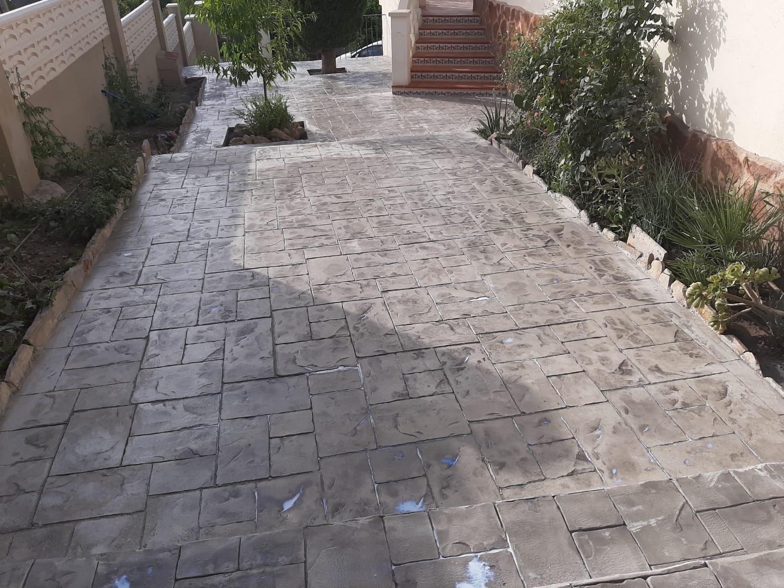 Trabajo de hormigón decorativo realizado por Hormiklass