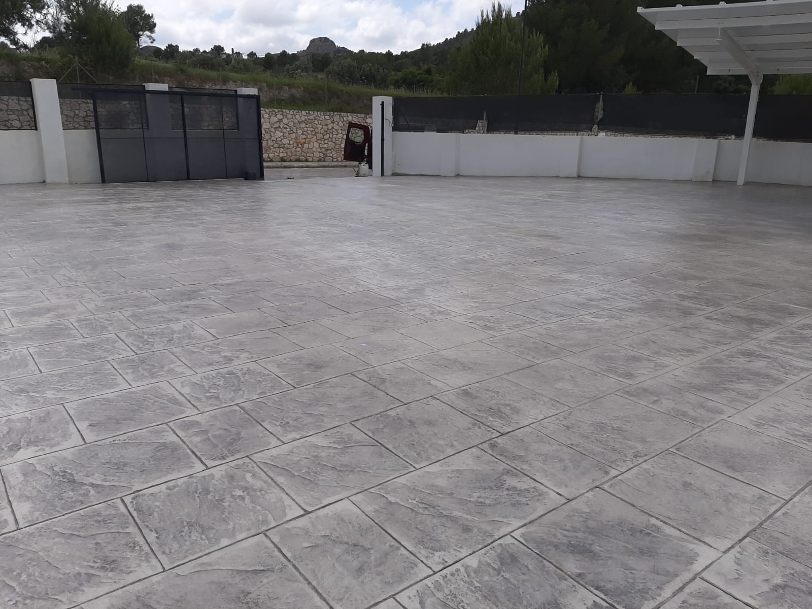 Trabajo de hormigón decorativo realizado por Hormiklass