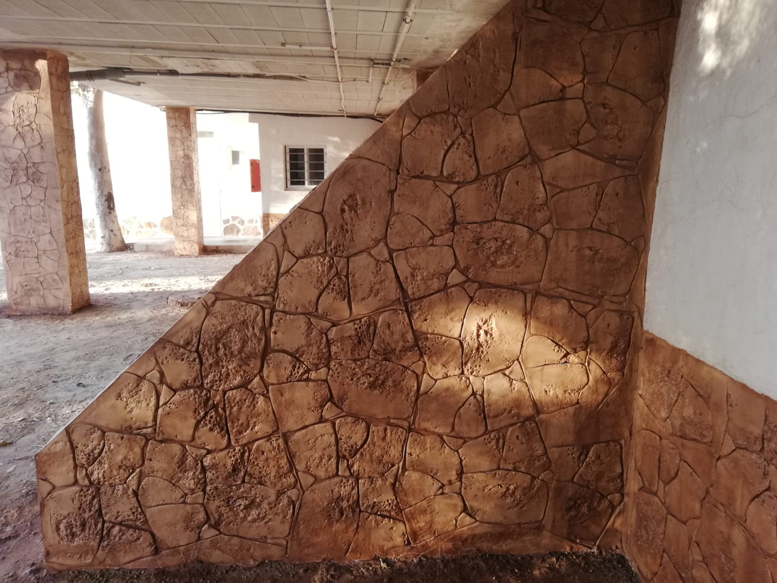 Trabajo de hormigón decorativo realizado por Hormiklass