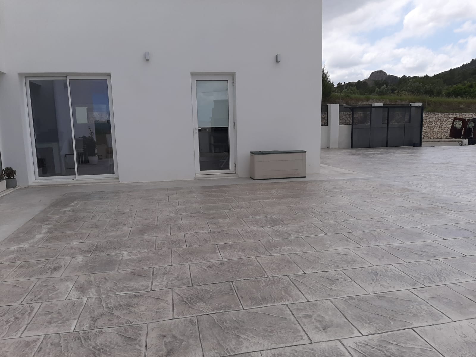 Trabajo de hormigón decorativo realizado por Hormiklass
