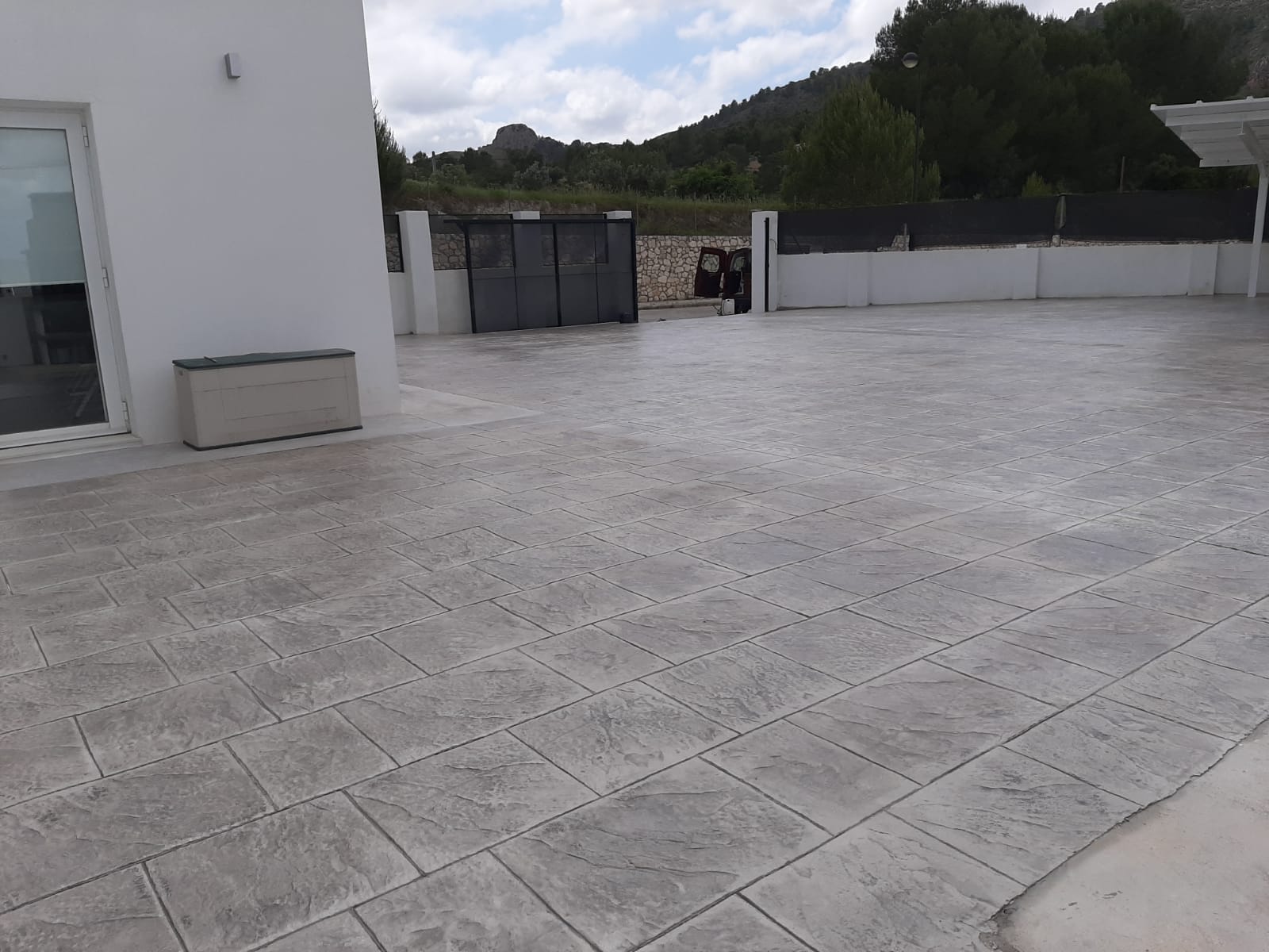 Trabajo de hormigón decorativo realizado por Hormiklass