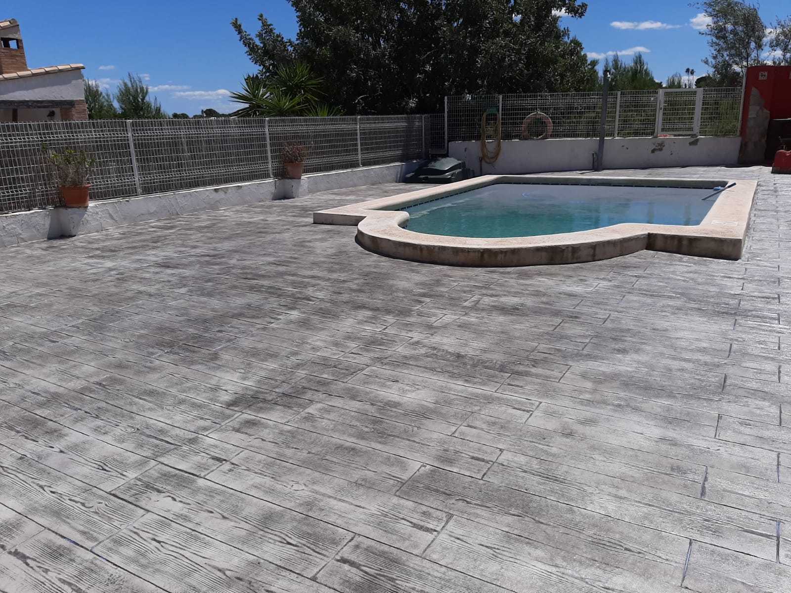 Trabajo de hormigón decorativo realizado por Hormiklass