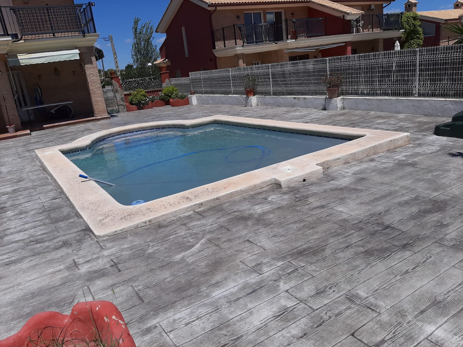 Trabajo de hormigón decorativo realizado por Hormiklass