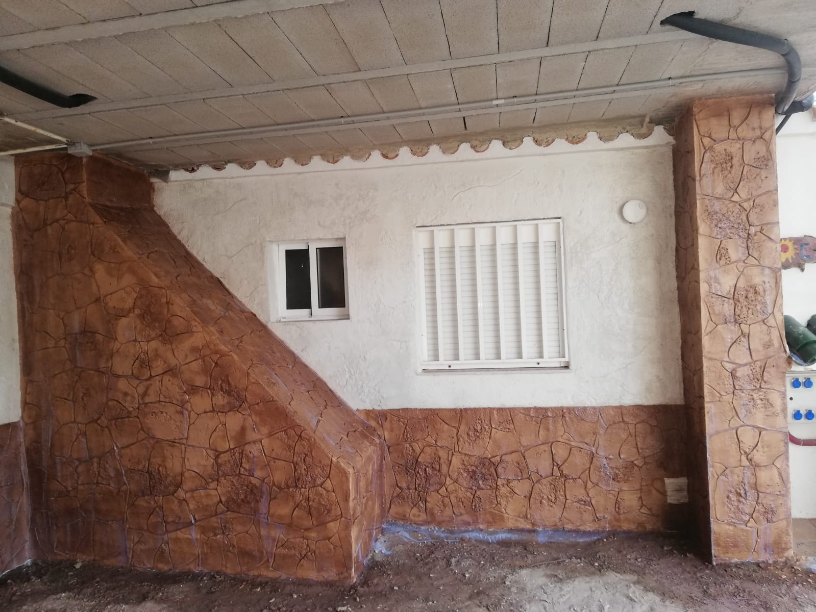 Trabajo de hormigón decorativo realizado por Hormiklass