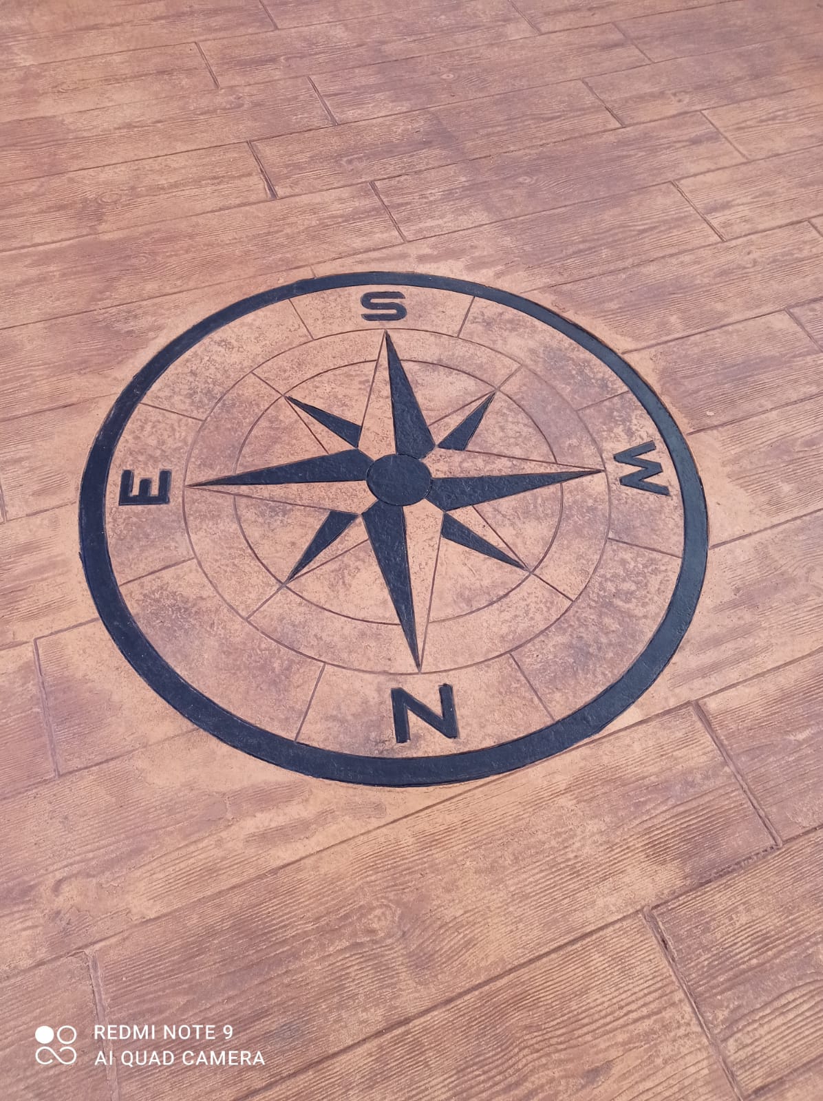 Trabajo de hormigón decorativo realizado por Hormiklass