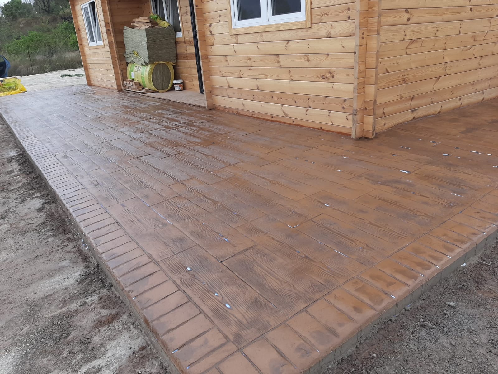 Trabajo de hormigón decorativo realizado por Hormiklass