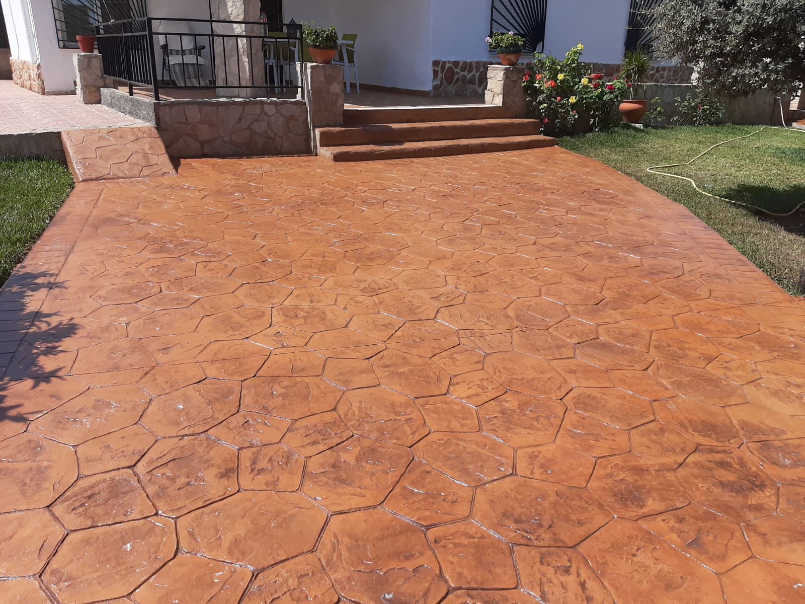 Trabajo de hormigón decorativo realizado por Hormiklass