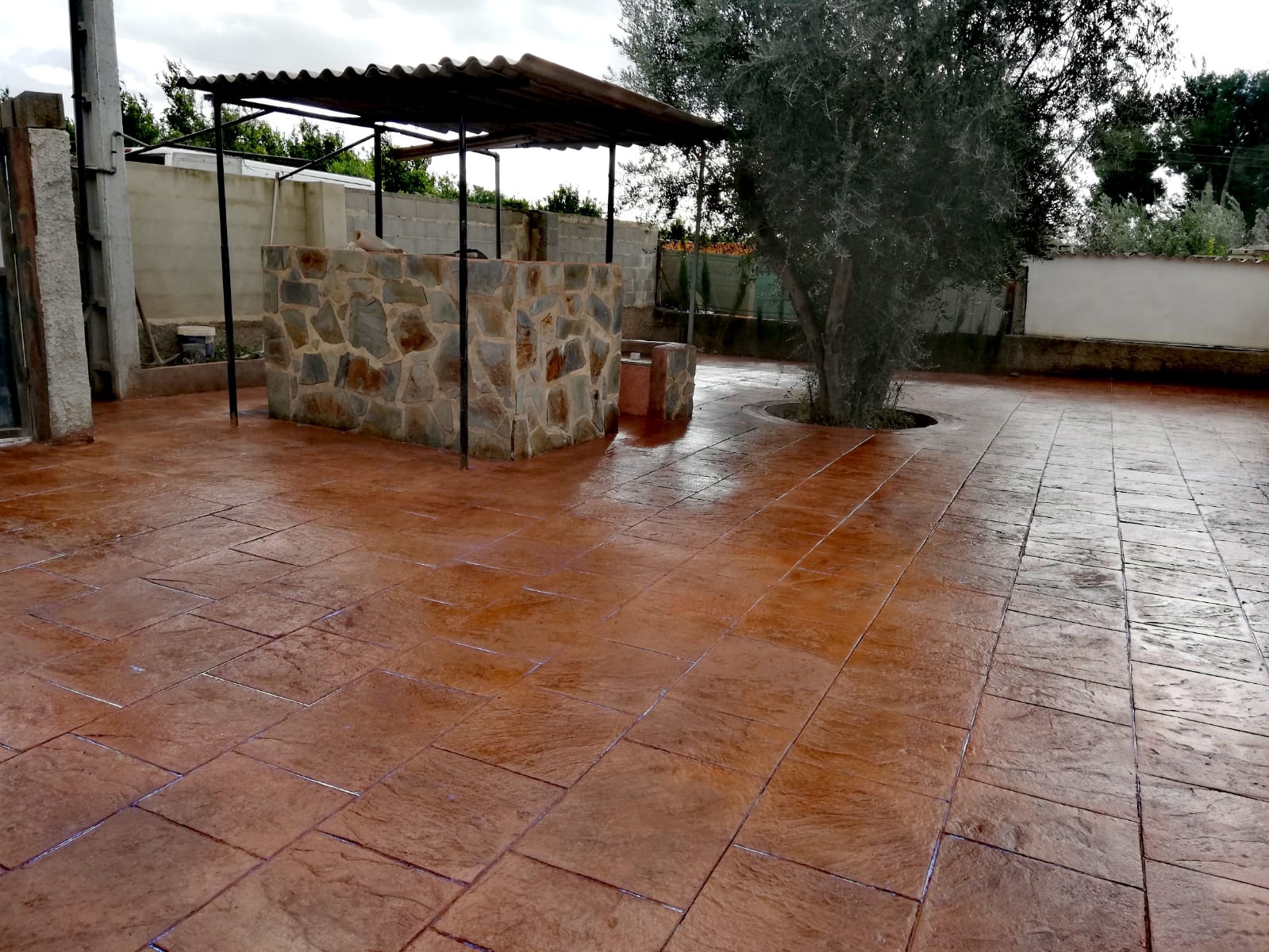 Trabajo de hormigón decorativo realizado por Hormiklass