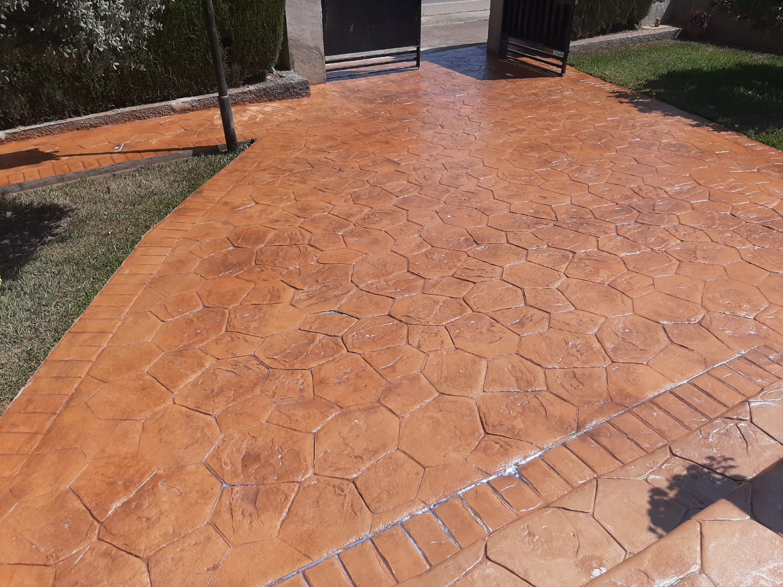 Trabajo de hormigón decorativo realizado por Hormiklass