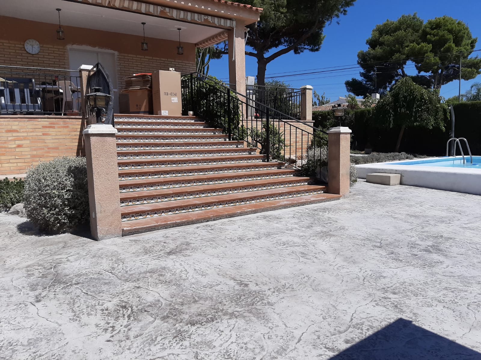 Trabajo de hormigón decorativo realizado por Hormiklass