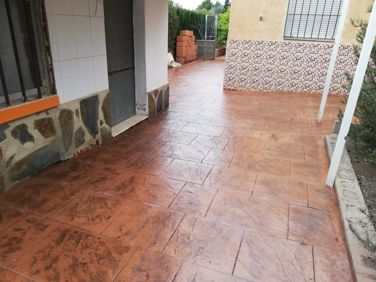 Trabajo de hormigón decorativo realizado por Hormiklass
