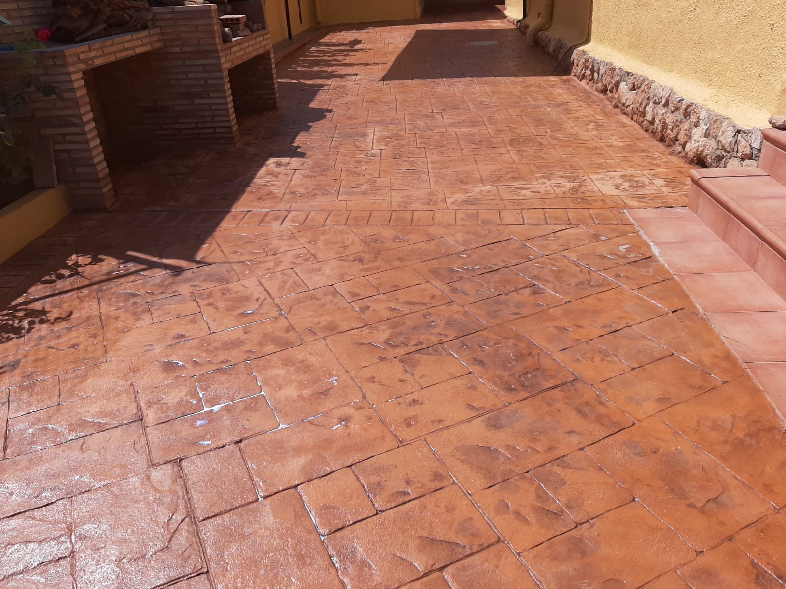 Trabajo de hormigón decorativo realizado por Hormiklass