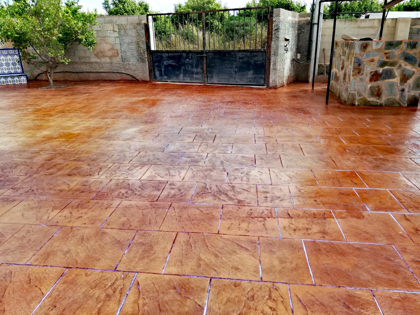 Trabajo de hormigón decorativo realizado por Hormiklass