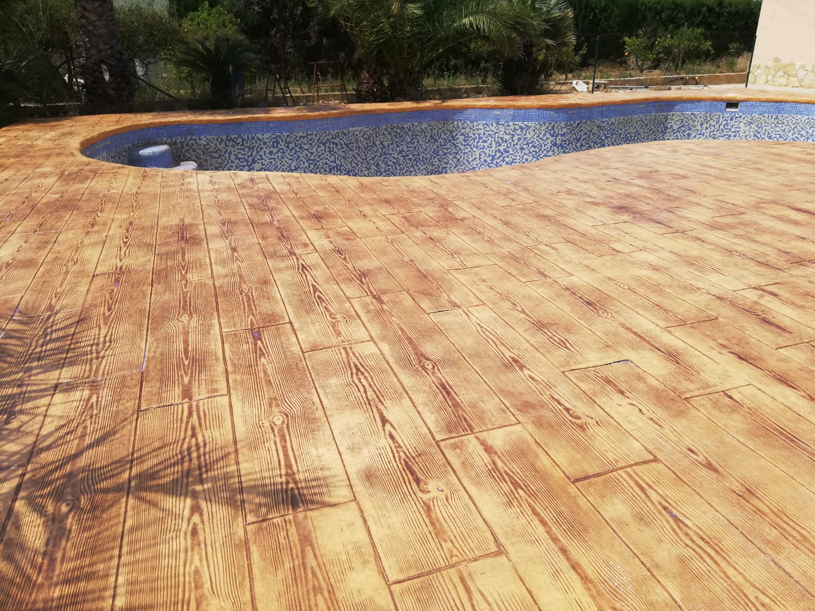 Trabajo de hormigón decorativo realizado por Hormiklass