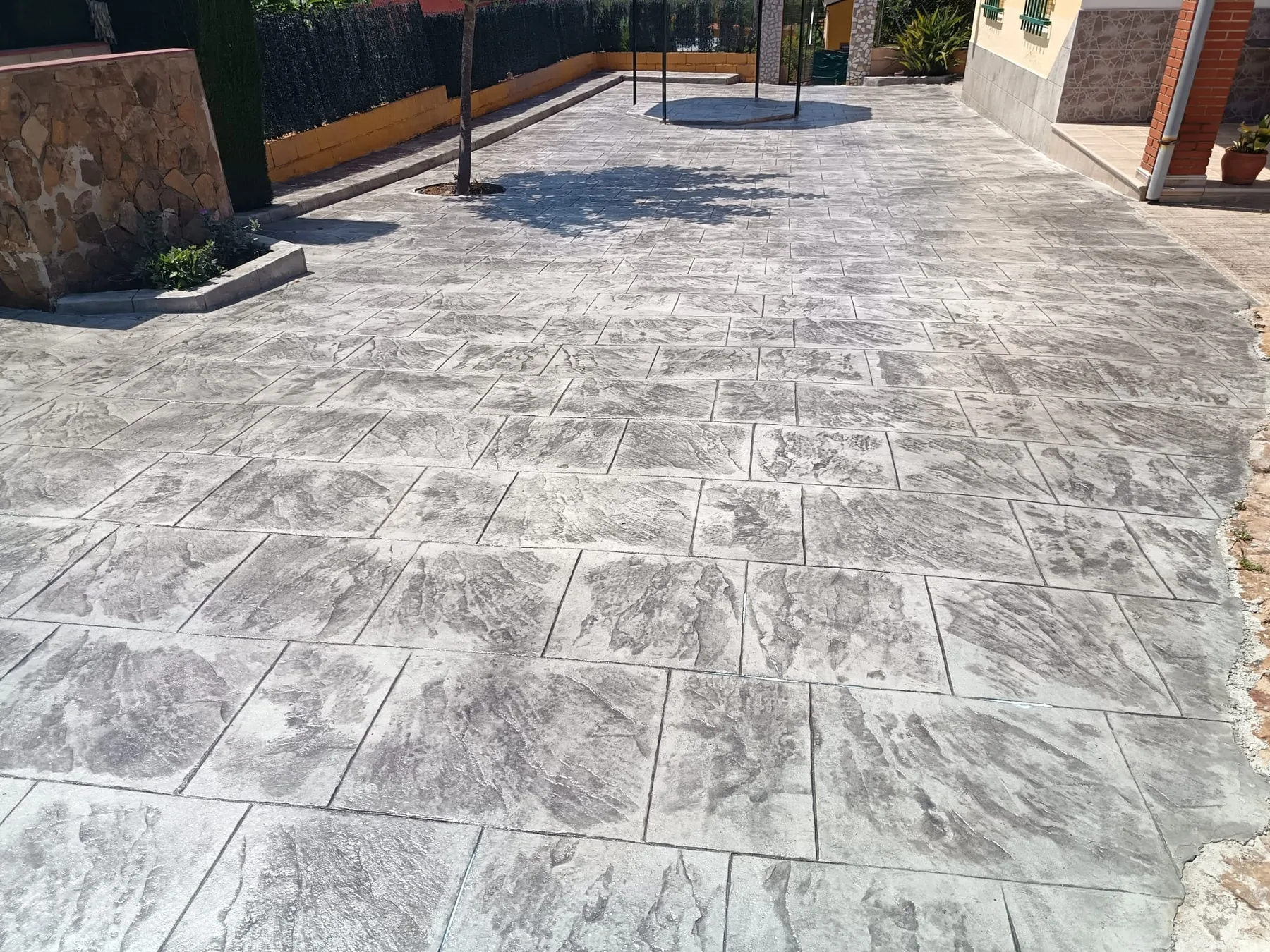 Trabajo de hormigón decorativo realizado por Hormiklass