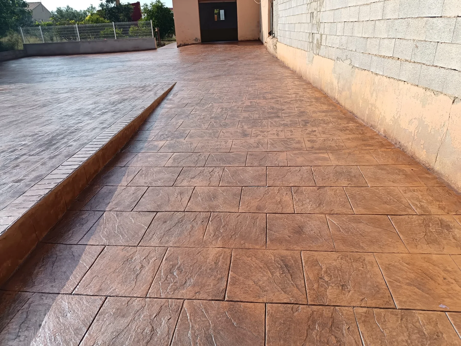 Trabajo de hormigón decorativo realizado por Hormiklass