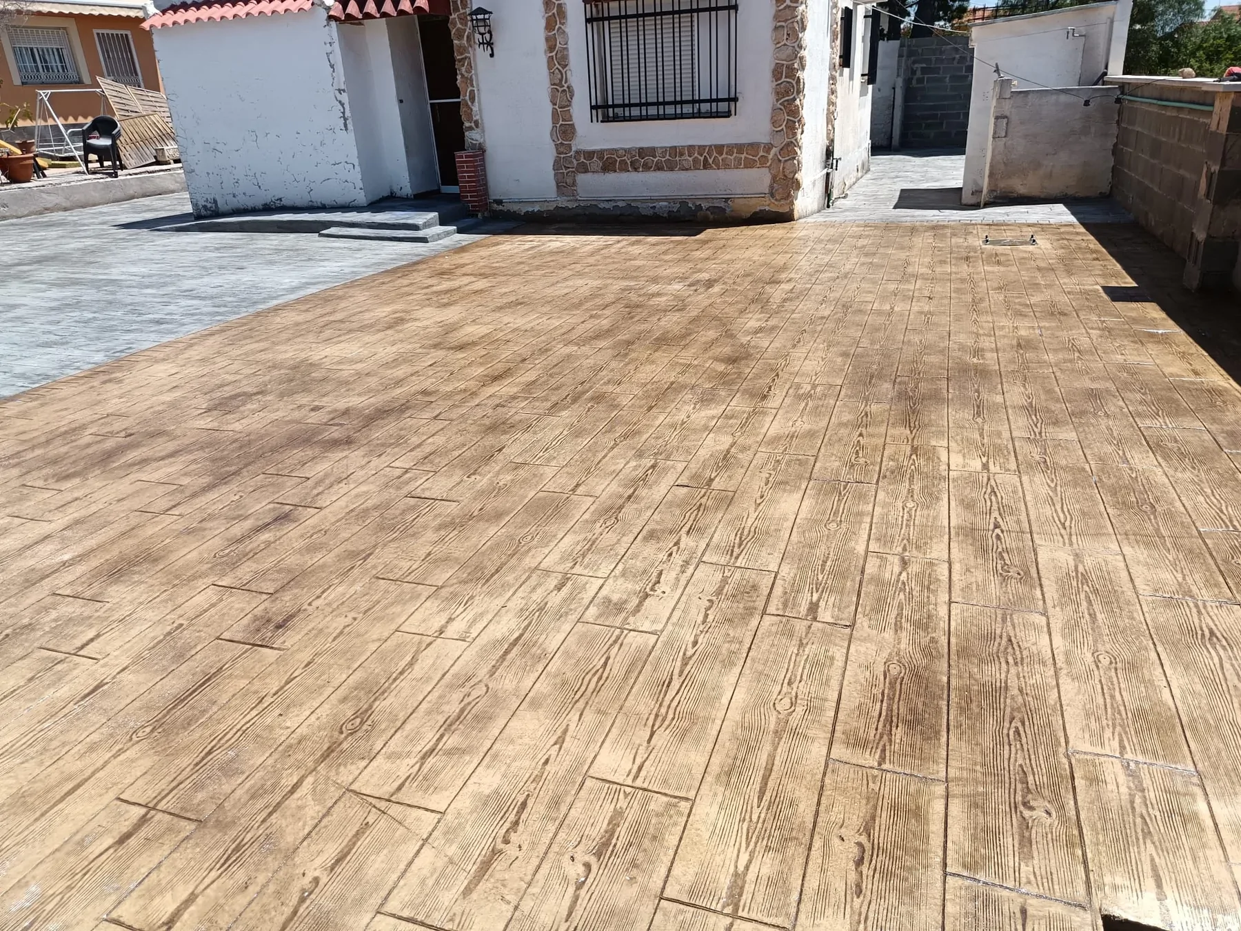 Trabajo de hormigón decorativo realizado por Hormiklass