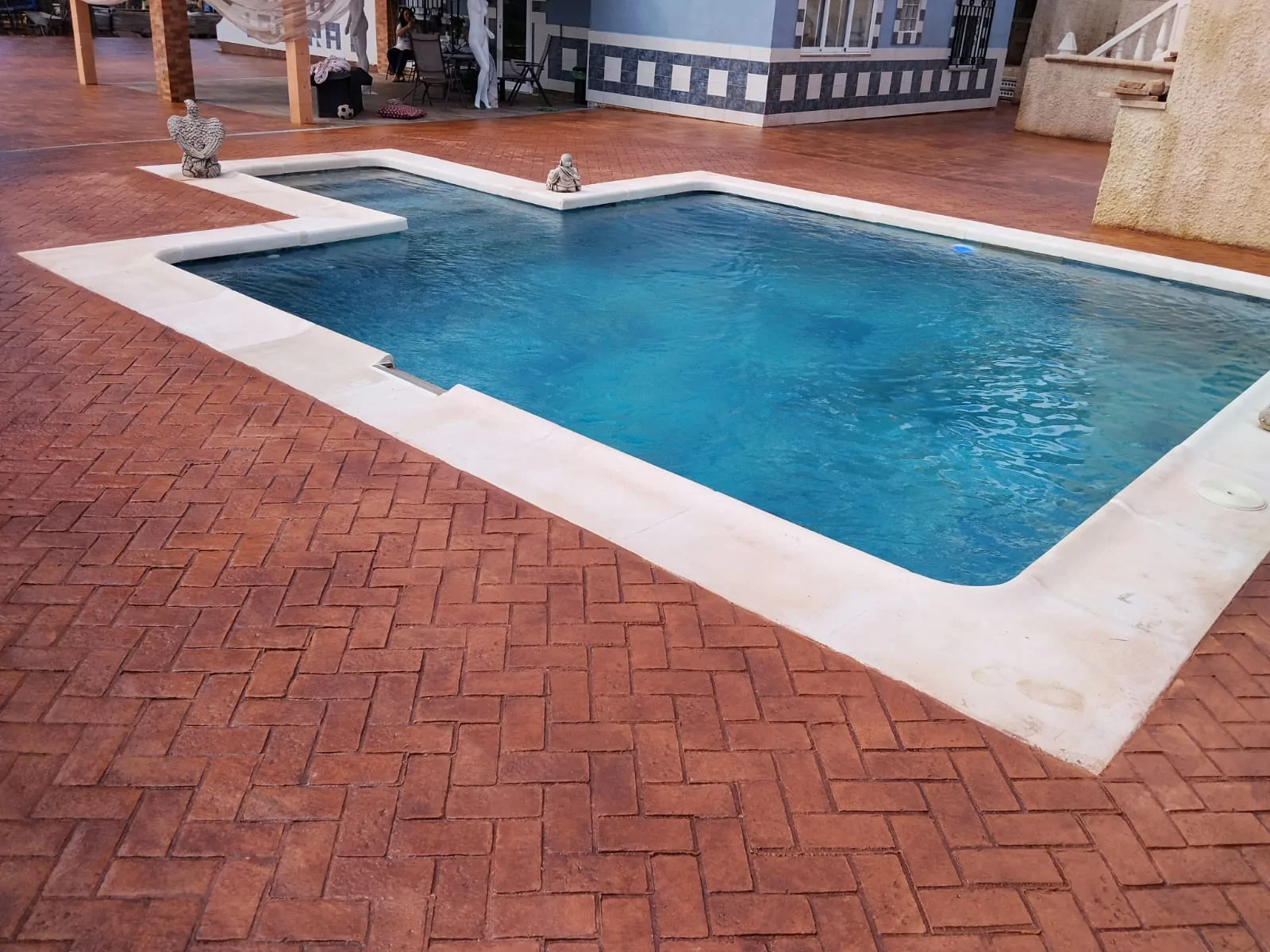 Trabajo de hormigón decorativo realizado por Hormiklass
