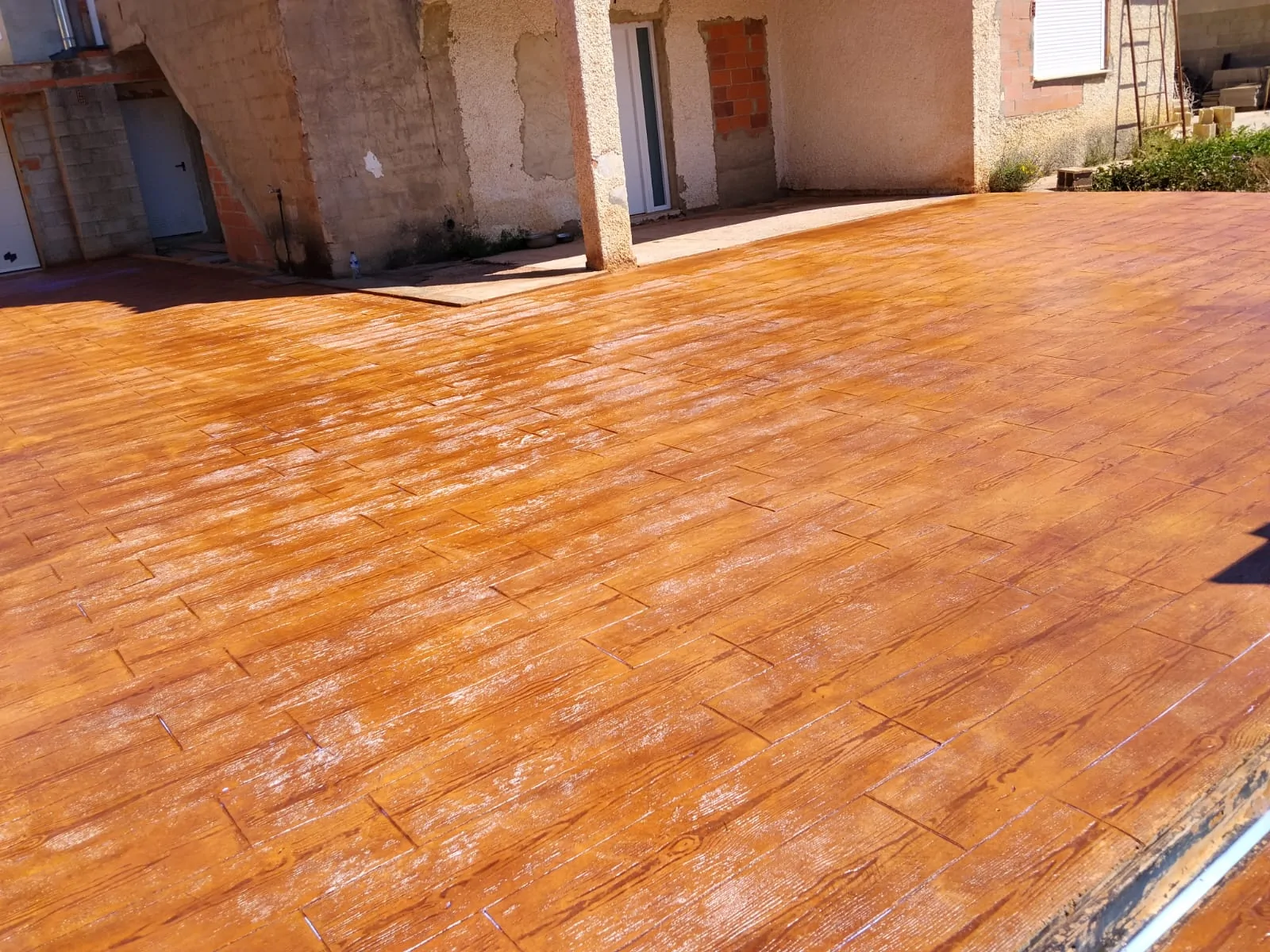 Trabajo de hormigón decorativo realizado por Hormiklass