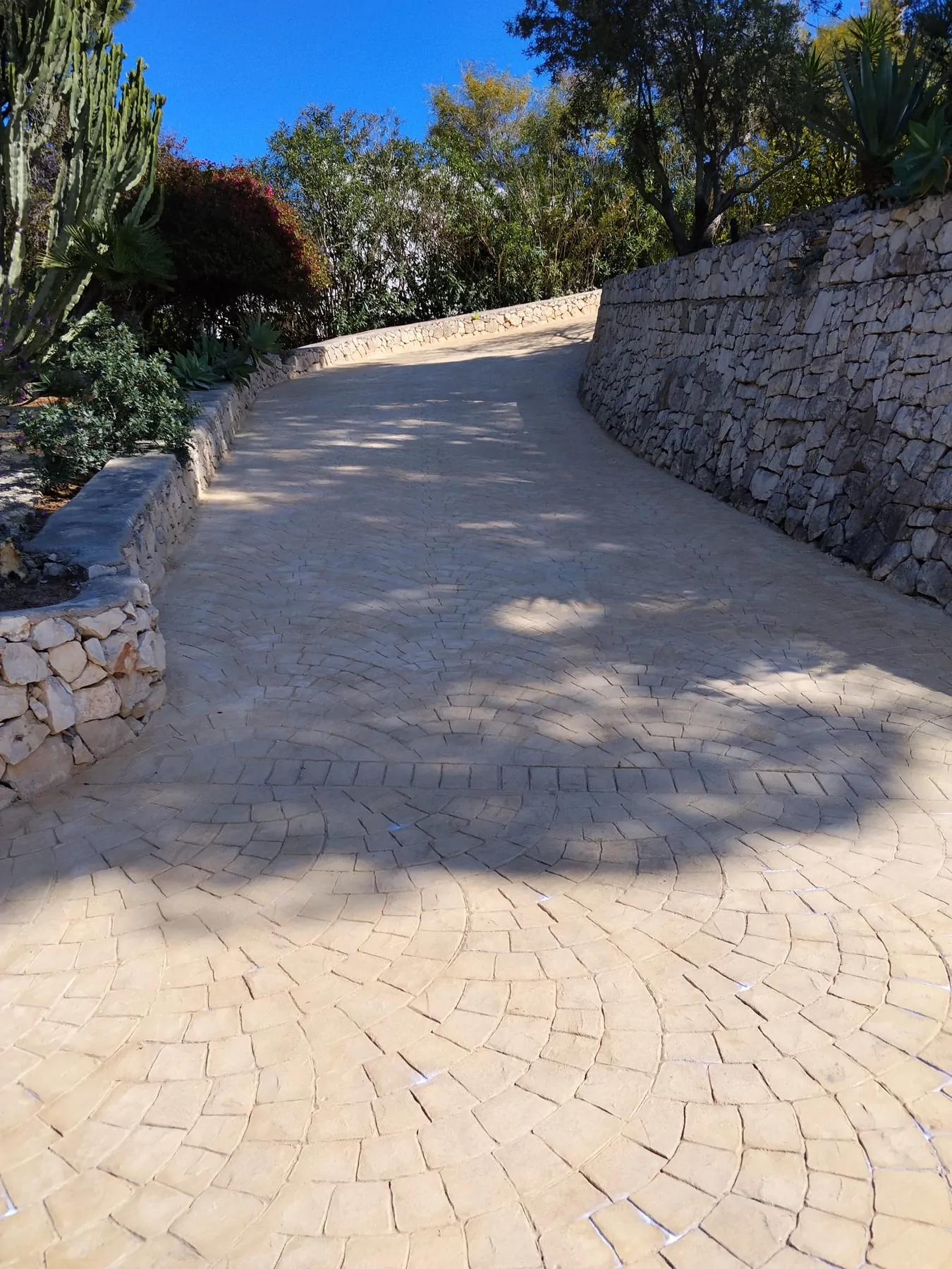 Trabajo de hormigón decorativo realizado por Hormiklass